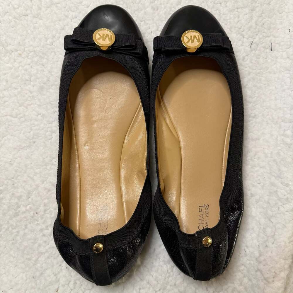 Michael Kors Dixie Ballet Flats Size 9M Black Leather
